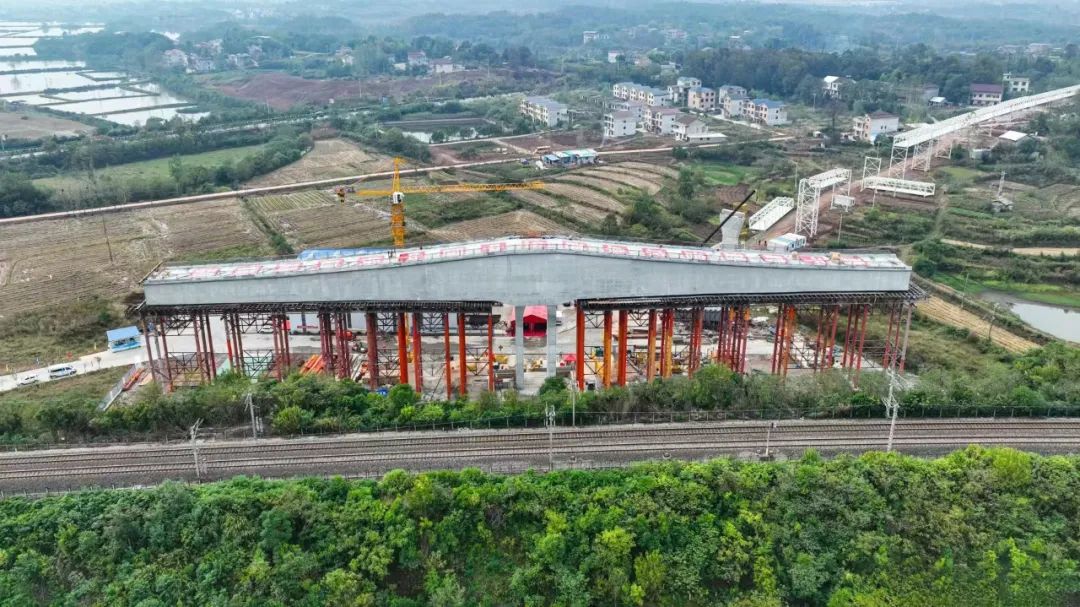 铁四院：这座桥，颠覆想象！